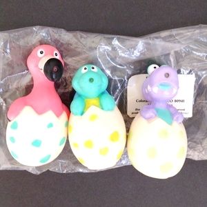 Vintage Russ Fun n Goofy  dinosaur turtle water flamingo Egg  squirter set
